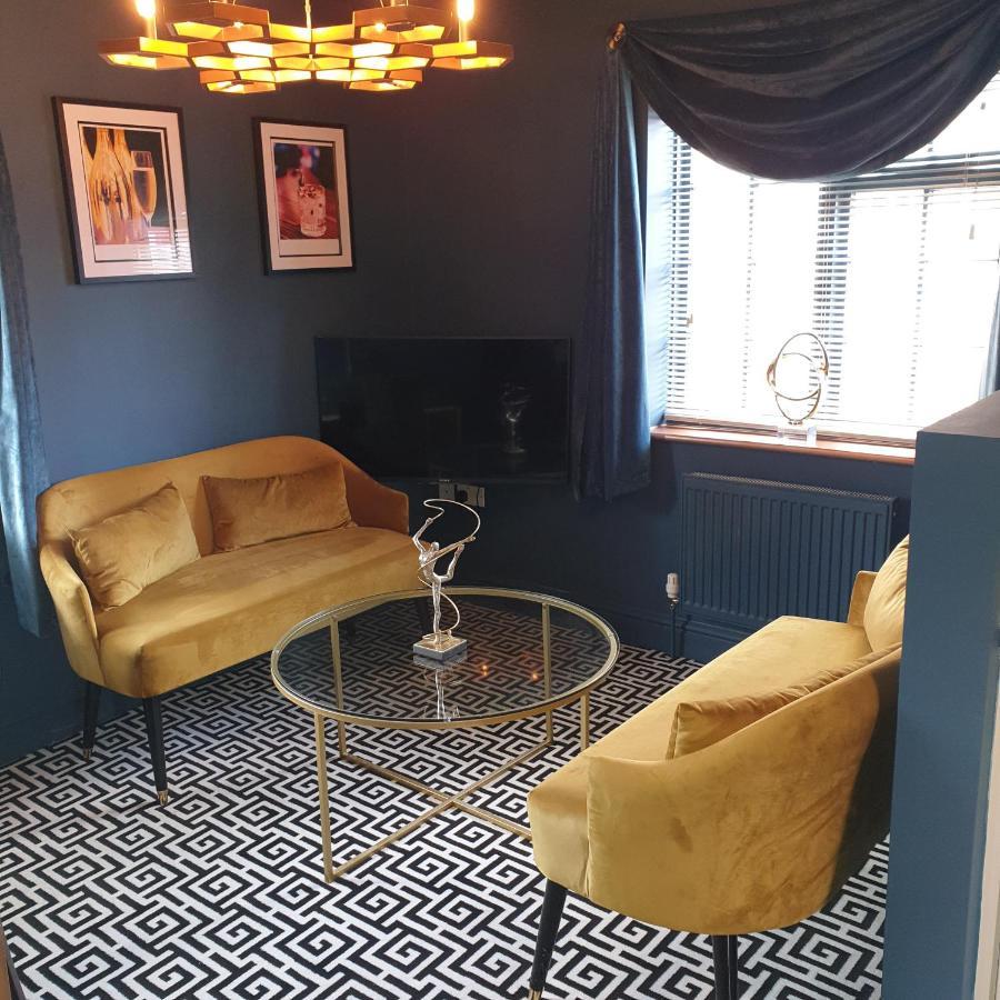 The Belle Hotel Royston Luaran gambar